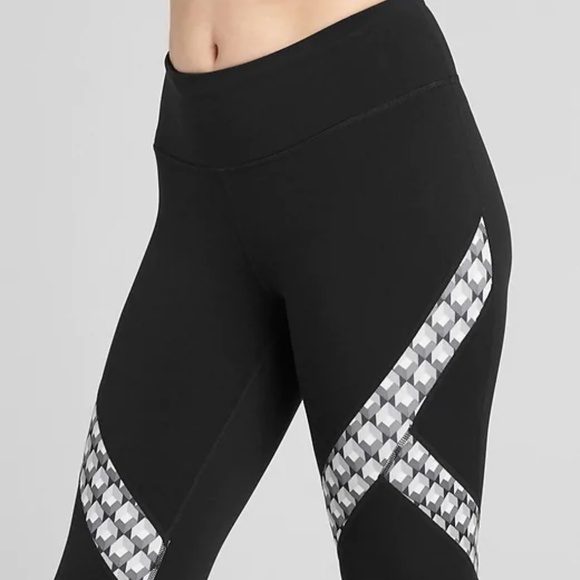 Gap GFast Mid Rise Print Insert 7/8 Leggings L - Picture 3 of 6